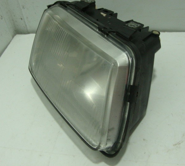 Farol Direito Audi A3 1997-usado