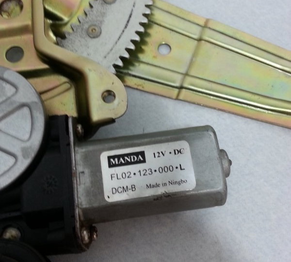 Maquina De Vidro Eletrico Traseira Direita Lifan 620