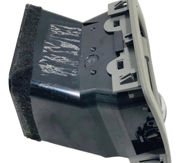 Difusor De Ar Lateral Esquerdo Chevrolet Cobalt 2017/2020