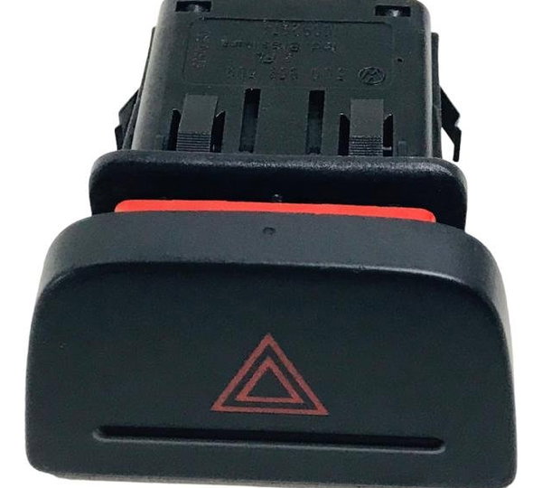 Botão Pisca Alerta Vw Gol Saveiro Voyage G6 5u0953509 12/15