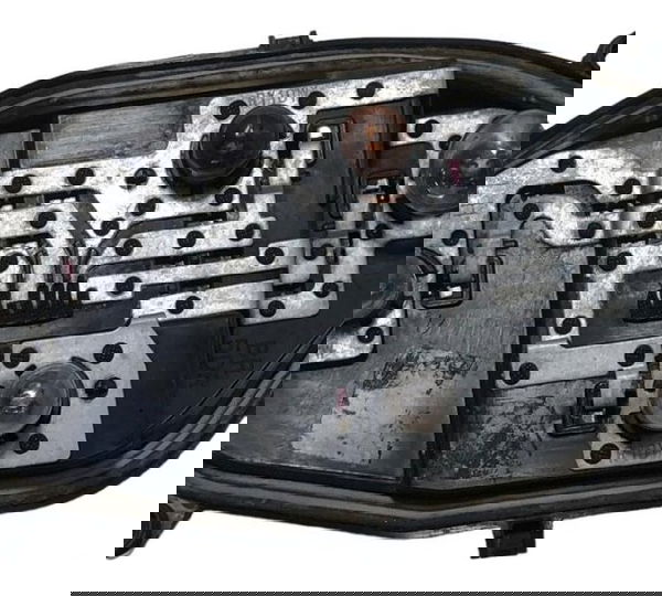 Circuito Soquete Lanterna Esquerda Ford Ka Hatch 2019