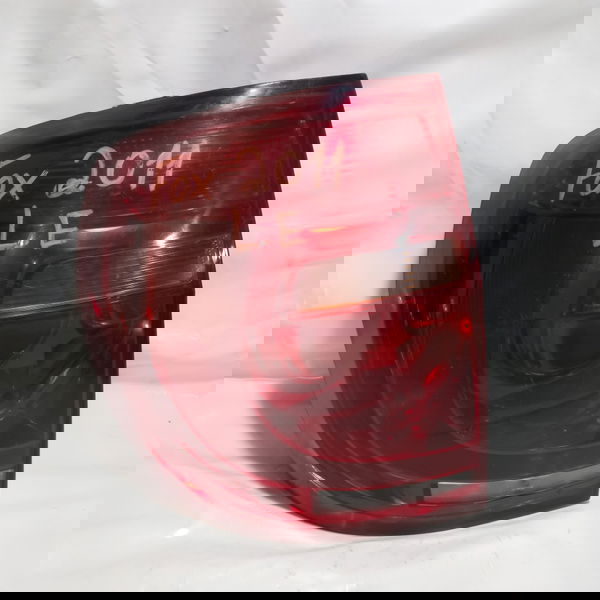 Lanterna Lado Esquerdo Vw Fox 2011 Direito Vermelho