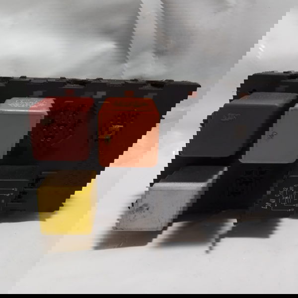 Caixa De Fusível Vw Gol G3 1.0 2000