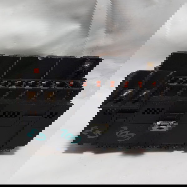 Caixa De Fusível Vw Gol G3 1.0 2000