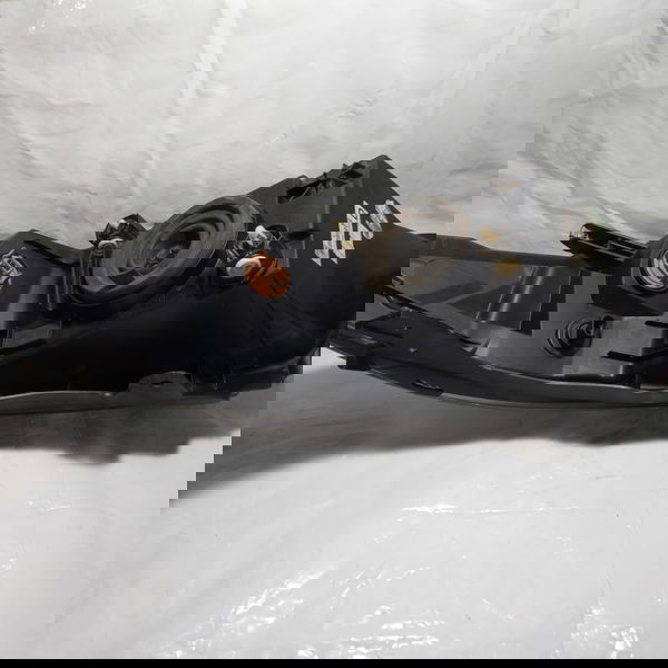 Farol Lado Direito Gm Onix 2013  Direito