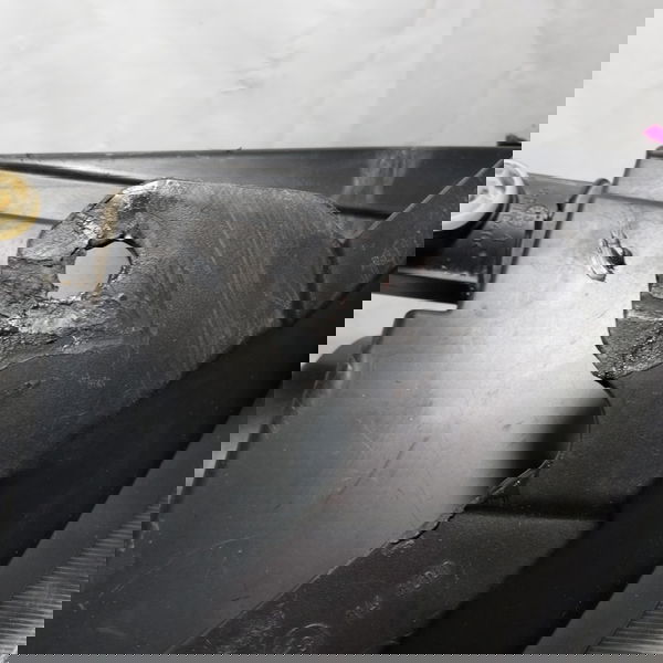 Farol Lado Direito Gm Onix 2013  Direito