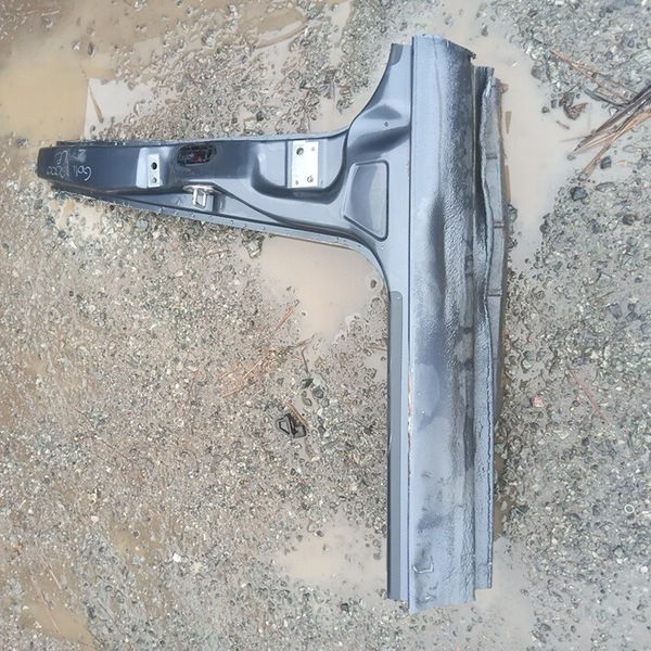 Coluna Central Caixa Ar Lado Esquerdo Vw Golf 2000 4 Portas