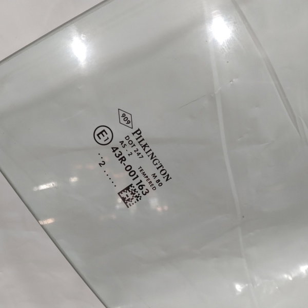 Vidro Fixo Traseiro Direito Renault Sandero 2012