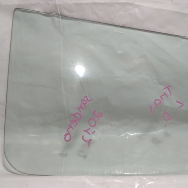 Vidro Fixo Traseiro Direito Renault Sandero 2012