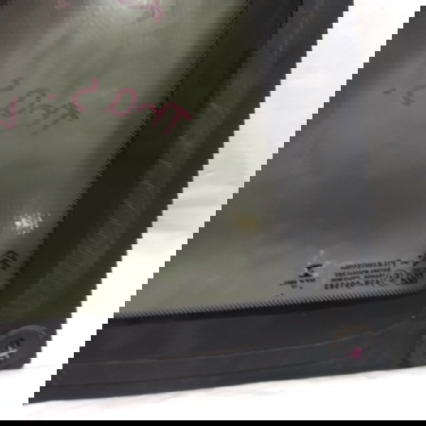 Vidro Fixo Traseiro Esquerdo Citroen C3 2013