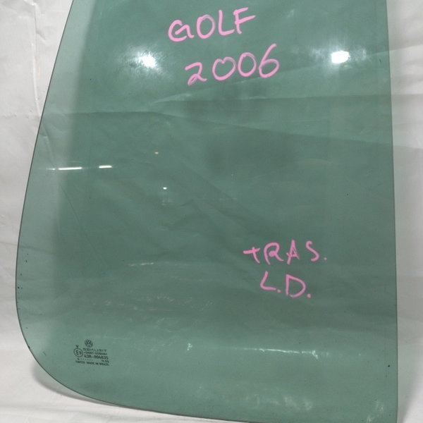 Vidro Fixo Traseiro Direito Vw Golf 2006