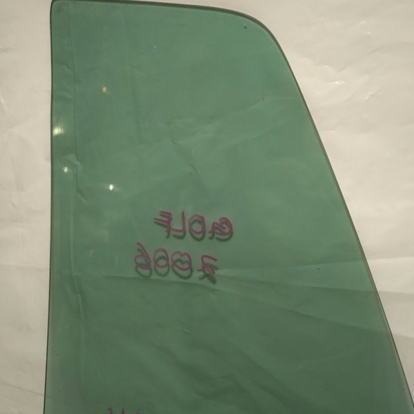 Vidro Fixo Traseiro Direito Vw Golf 2006