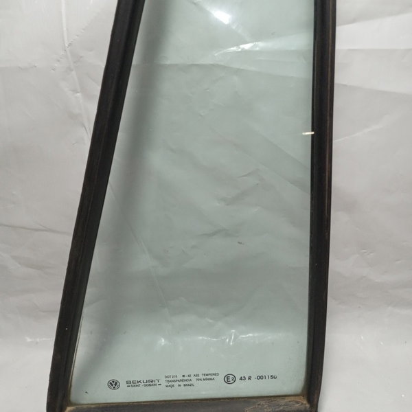 Vidro Fixo Traseiro Direito Vw Gol G3 2002