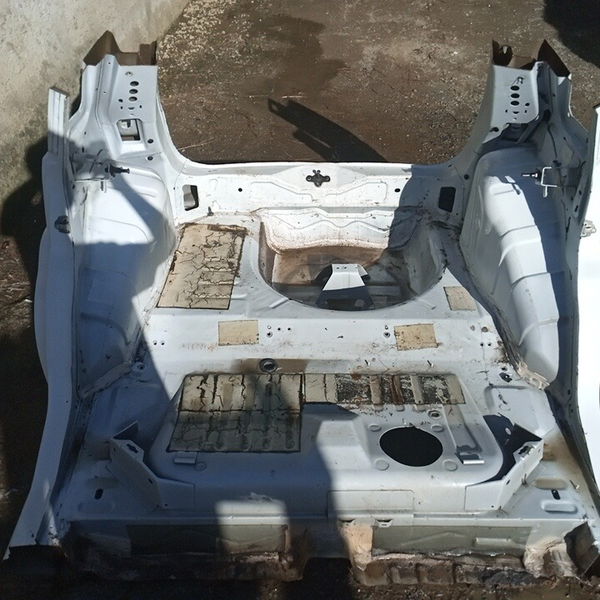 Traseira Baixa Ford Fiesta 2013 Hatch Branco