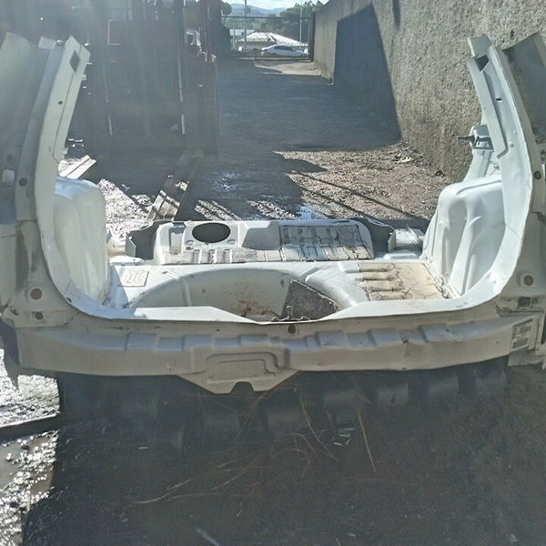 Traseira Baixa Ford Fiesta 2013 Hatch Branco