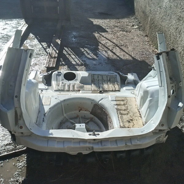 Traseira Baixa Ford Fiesta 2013 Hatch Branco