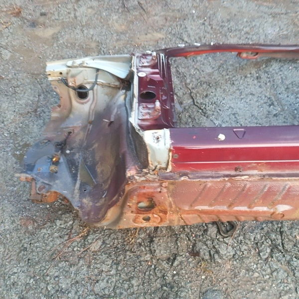 Lateral Coluna Porta Lado Esquerdo Fiat Siena 2002 Bordo