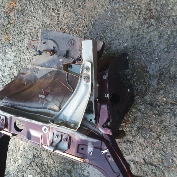 Lateral Coluna Porta Lado Esquerdo Fiat Siena 2002 Bordo