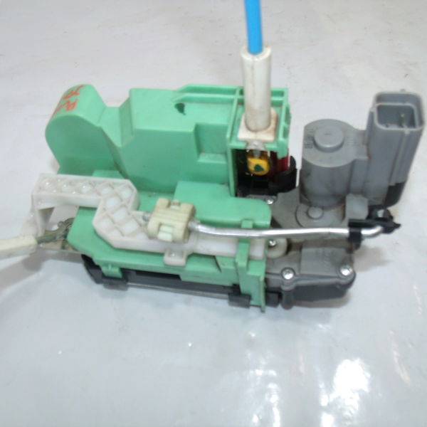 Fechadura Eletrica Porta Traseira Direita Fiat Punto 2011