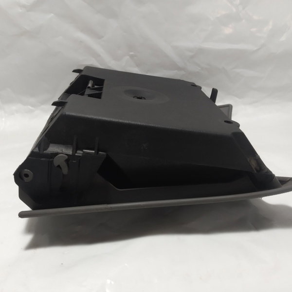 Cinzeiro Ford Ka 2002