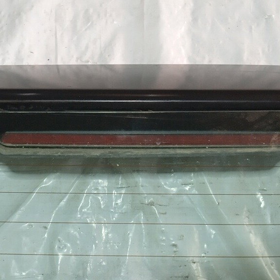 Capo Traseiro Com Vidro Vigia Vw Golf 2004 Sapão  Preto