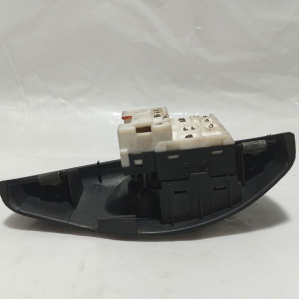 Botão Vidro Elétrico Diant. Direito Fiat Palio Weekend 1999