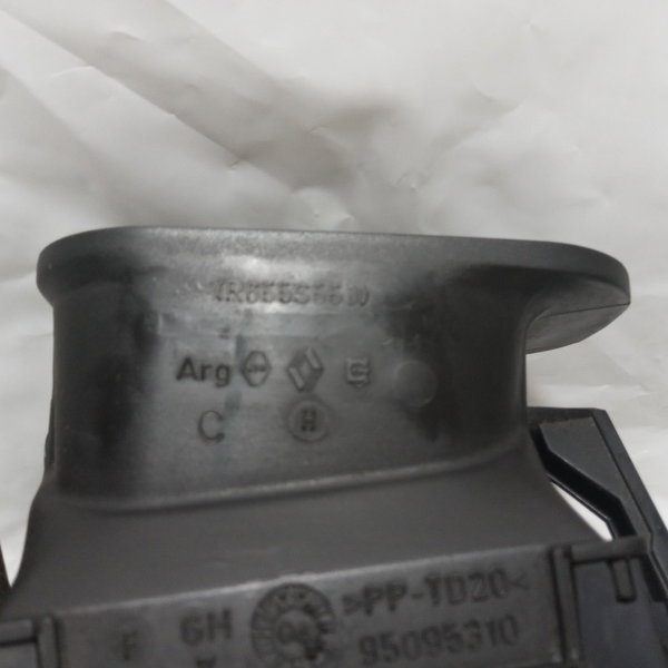 Difusor Ar Lateral Esquerdo Renault Clio 2005