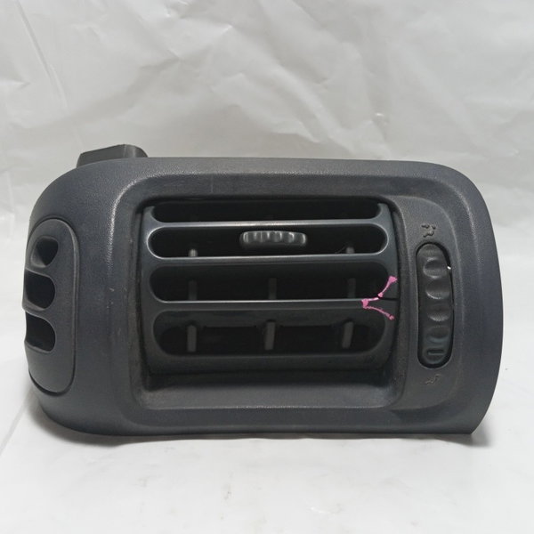 Difusor Ar Lateral Esquerdo Renault Clio 2005