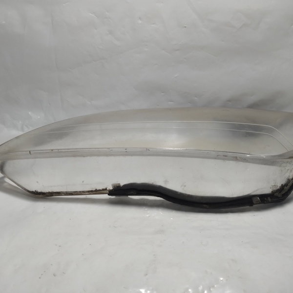 Lente Do Farol Lado Esquerdo Ford Fiesta