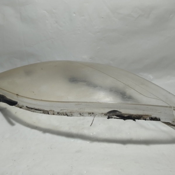 Lente Do Farol Lado Esquerdo Ford Fiesta