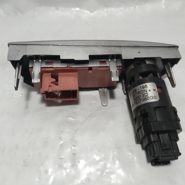 Moldura Botão Trava Vidro Sensor Temperatura Citroen C3 2010