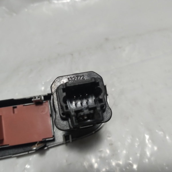 Moldura Botão Trava Vidro Sensor Temperatura Citroen C3 2010