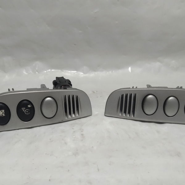 Moldura Botão Trava Vidro Sensor Temperatura Citroen C3 2010