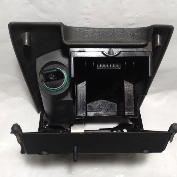 Cinzeiro Ford Ka 2005