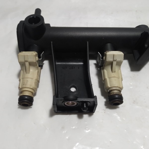 Flauta Com Bico Injeção Peugeot 207 1.6 16v 2009