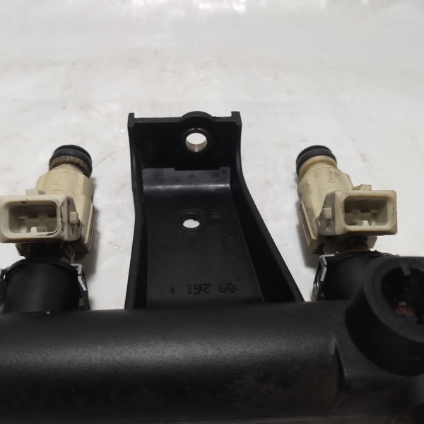 Flauta Com Bico Injeção Peugeot 207 1.6 16v 2009