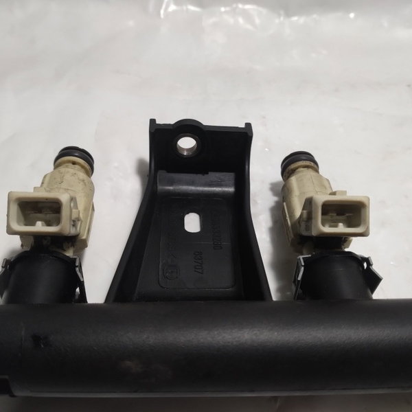 Flauta Com Bico Injeção Peugeot 207 1.6 16v 2009