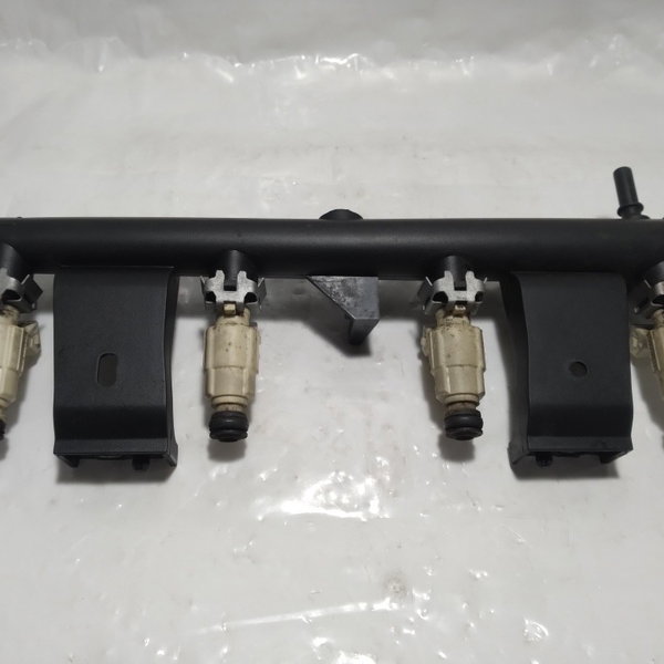 Flauta Com Bico Injeção Peugeot 207 1.6 16v 2009