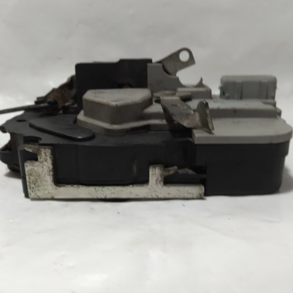 Fechadura Porta Traseira Esquerda Peugeot 207 2009