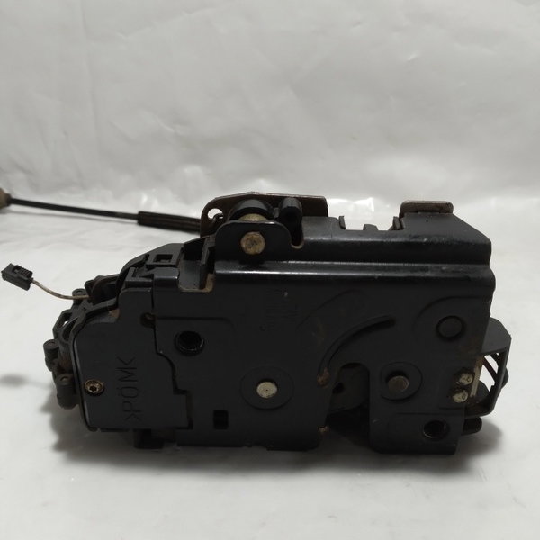 Fechadura Porta Traseira Direita Vw Golf 2000