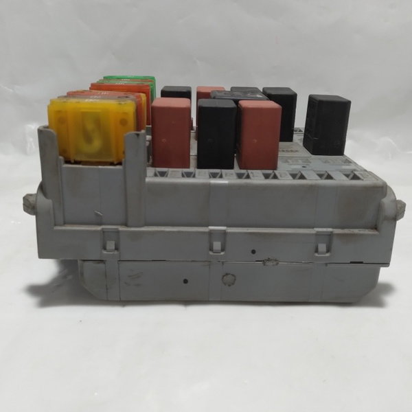 Caixa De Fusível Fiat Punto 2009