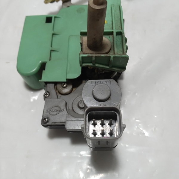 Fechadura Porta Dianteira Direita Fiat Punto 2009