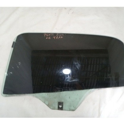 Vidro Porta Traseira Esquerda Fiat Punto 2009