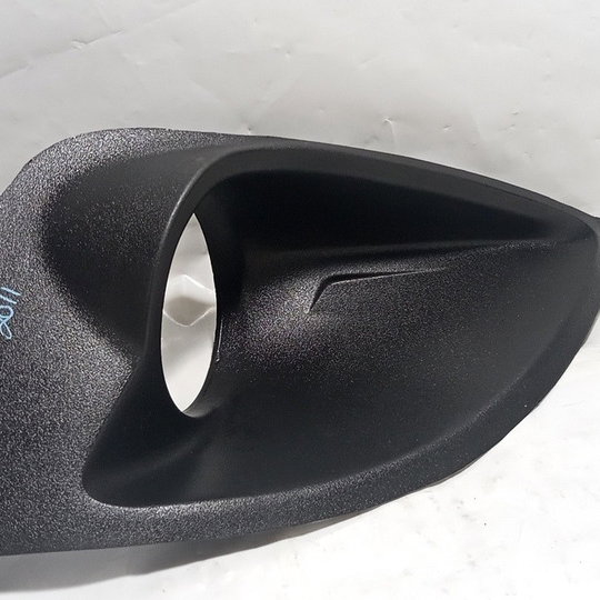 Moldura Farol De Milha Ford Fiesta 2011 Lado Esquerdo