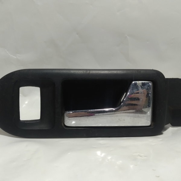 Maçaneta Interna Dianteira Direita Vw Golf 2002 Dianteira