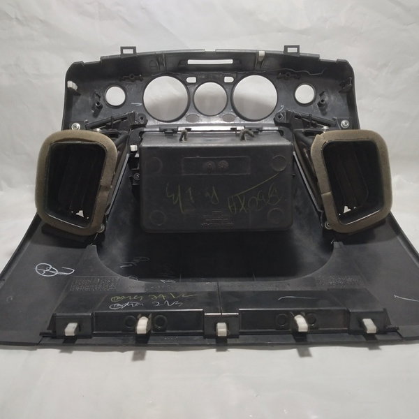 Moldura Painel Central Difusor Mitsubishi L200 Triton