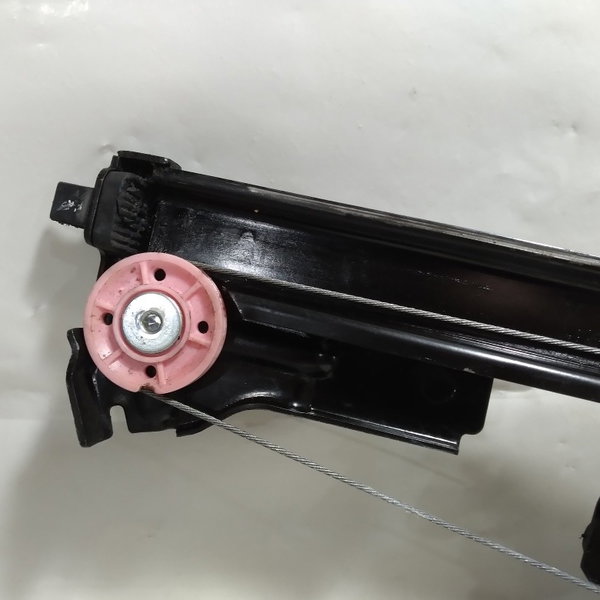 Máquina Vidro Dianteira Direita Fiat Palio Attractive 2011