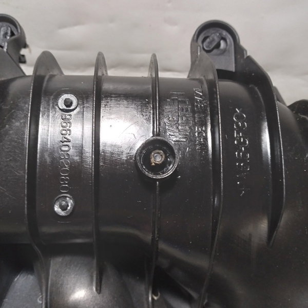 Coletor Admissão Peugeot 308 2.0 16v 2014