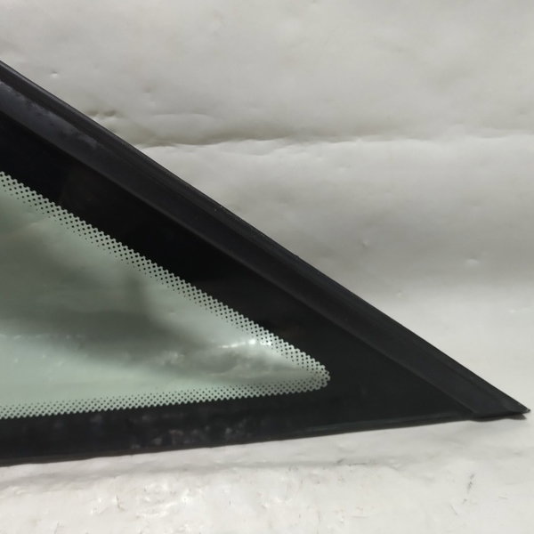 Vidro Fixo Traseiro Esquerdo Gm Omega 1996