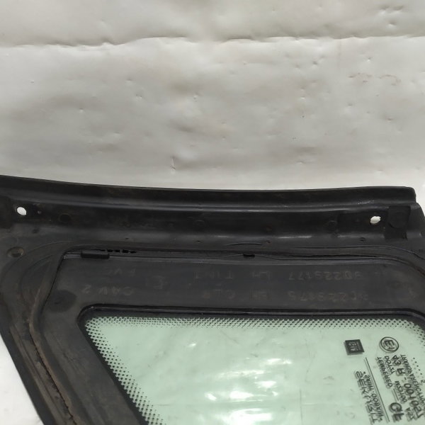 Vidro Fixo Traseiro Esquerdo Gm Omega 1996